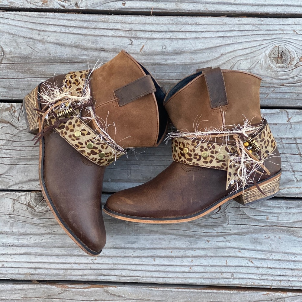 Size 9.5 Two Time Brown Leather Ankle Boots